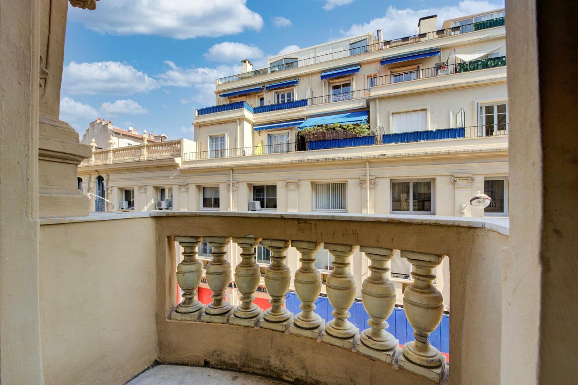 L'Ecrin Blanc Nicois - Welkeys Apartment Nice Exterior photo